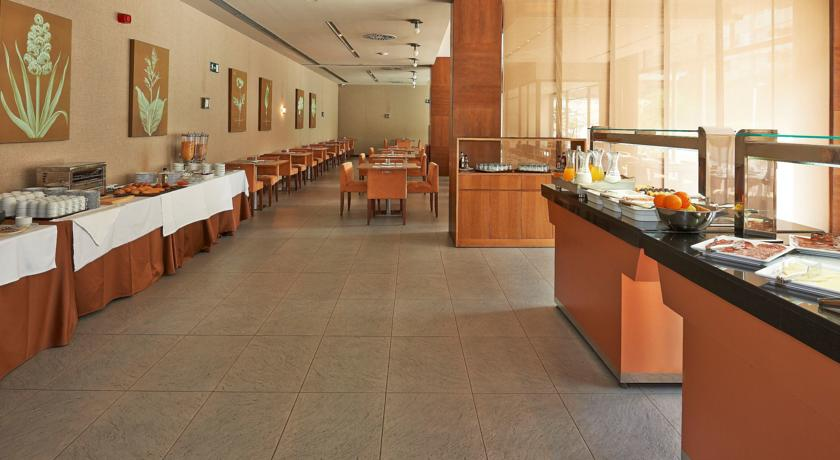 Barcelona Gate 3 Barcelona Gate 3