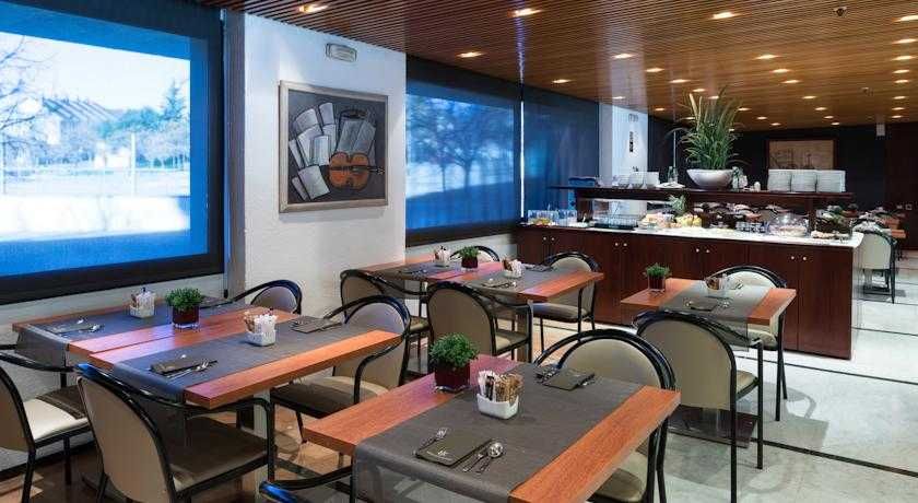 Catalonia Sabadell Hotel 3