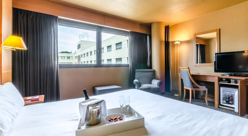 Hotel Campus Uab Barcelona 2 Hotel Campus Uab Barcelona 2