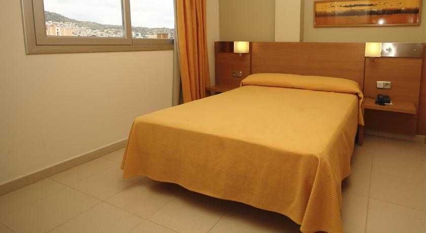 Nostre Mar 3 estrellas en Pineda de Mar