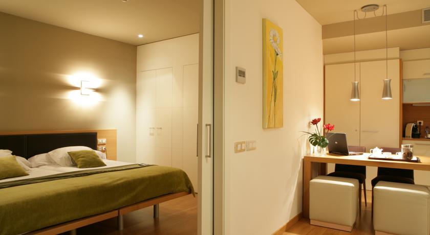 Qgat Suites & Events Sant Cugat 3 Qgat Suites & Events Sant Cugat 3