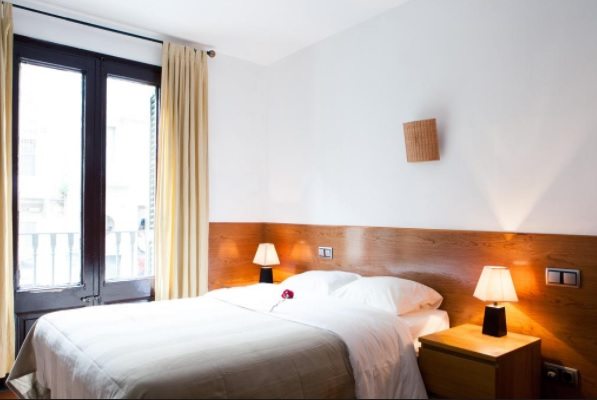 Studios Pelayo Guest House 2