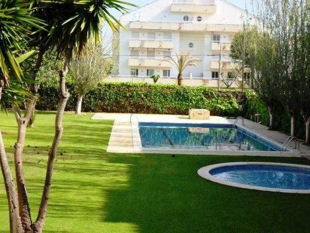 Sunway Apollo 2 estrellas en Sitges