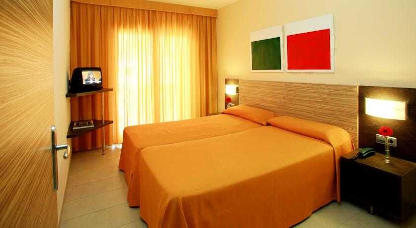 Aqua Hotel Bertran Park 3 Aqua Hotel Bertran Park 3