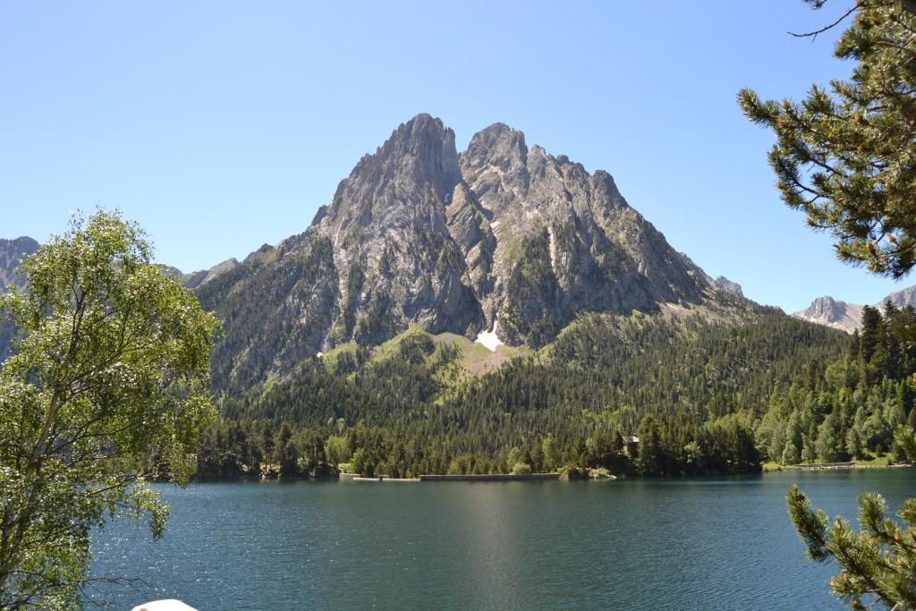 Els Encantats 3 Els Encantats 3