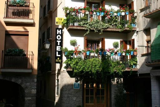 Hotel Can Mestre 2 estrelas em El Pont de Suert