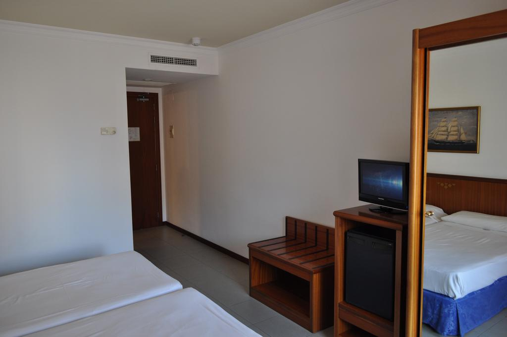 Hostal Vila Del Mar 2 Hostal Vila Del Mar 2