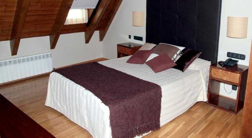 Hotel Albares 1 Hotel Albares 1