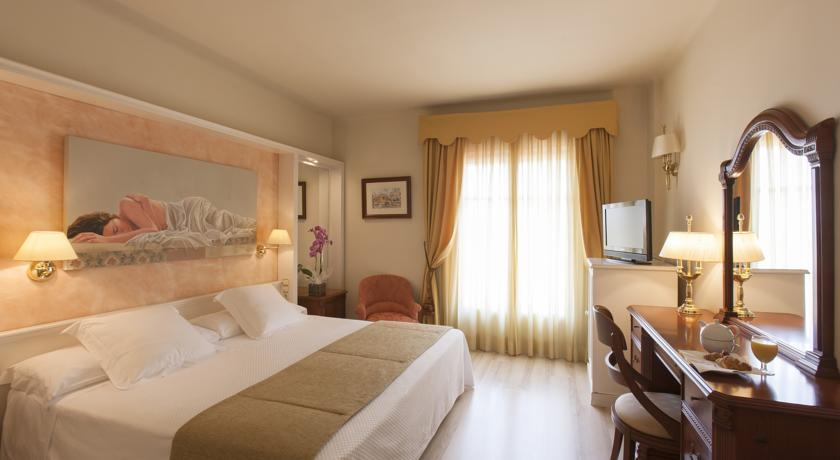 Hotel Pirineos 2 Hotel Pirineos 2