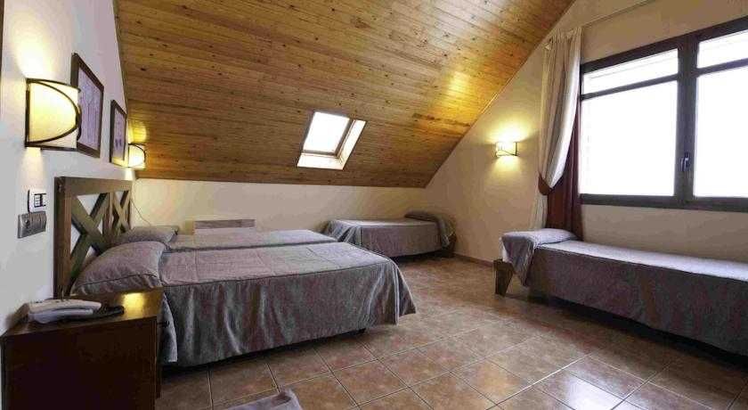 Port Aine 2000 2 Port Aine 2000 2