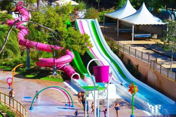 ☀️ ¡Diversión familiar en Costa Dorada! 😲💦 Hotel 3* con toboganes en Salou | Tarragona