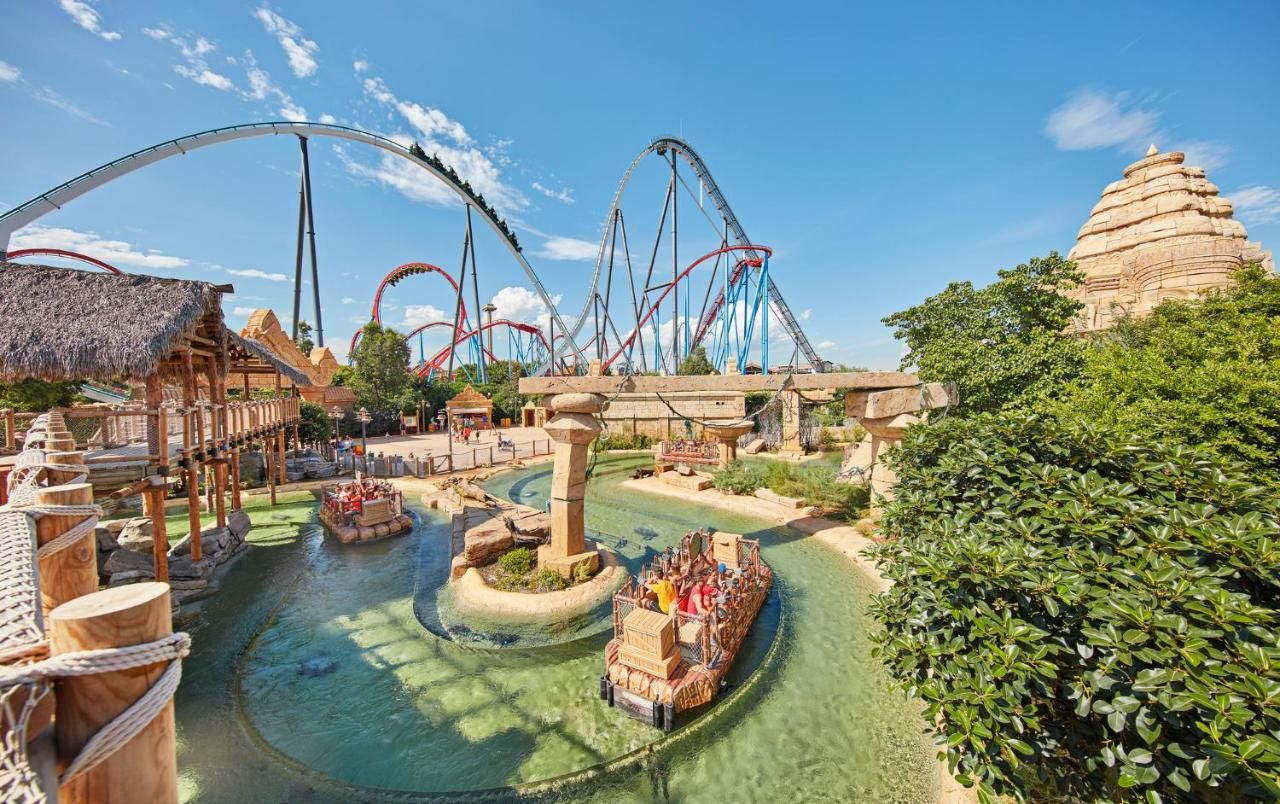 Ponient Marinada 4* & Ponient Aparthotel Marinada 2* + Tickets PortAventura World 3