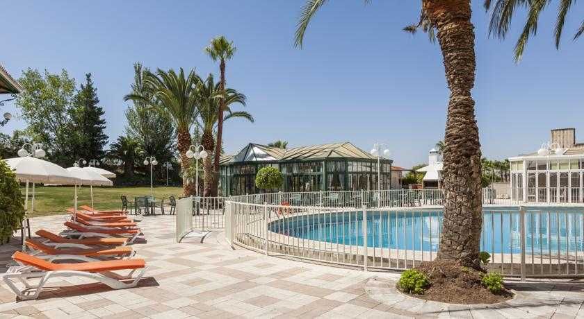 Ilunion Las Lomas 3 Ilunion Las Lomas 3