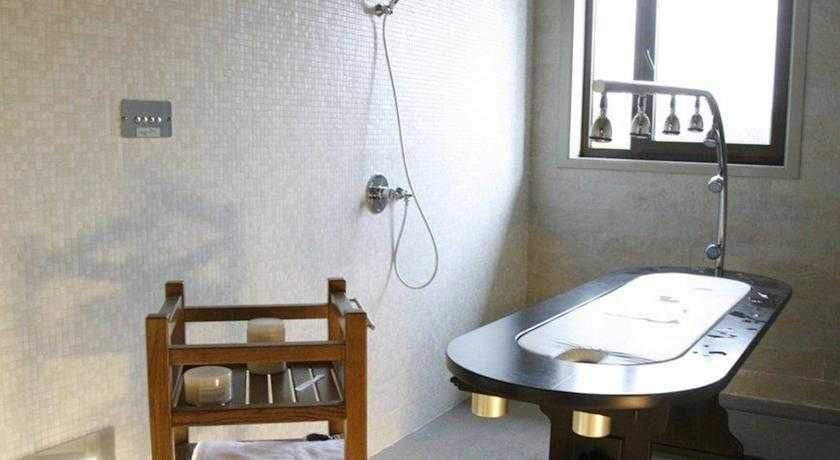 SPA Attica 21 Villalba 4 estrellas en Villalba