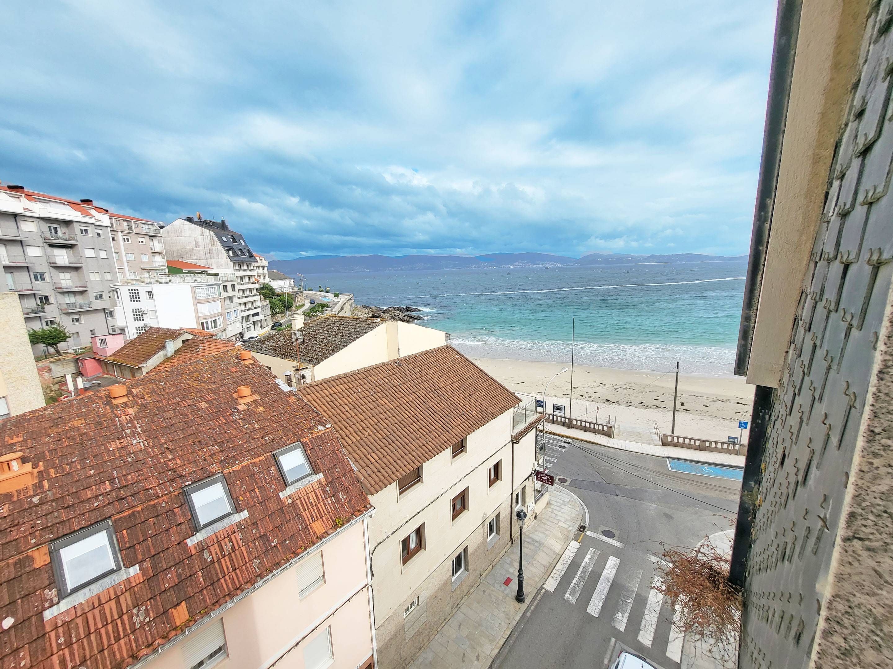 Apartamentos Portonovo Playa 3000 2