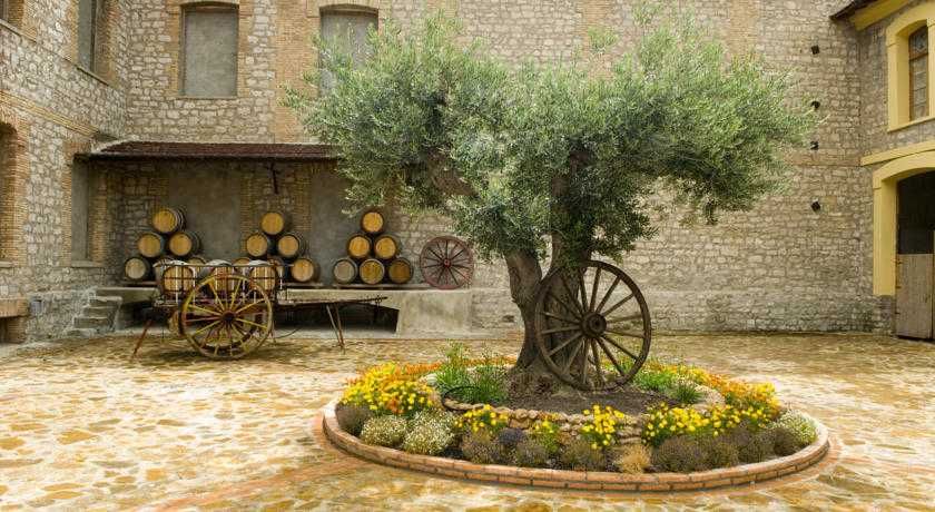 HM Alfaro 2 HM Alfaro 2