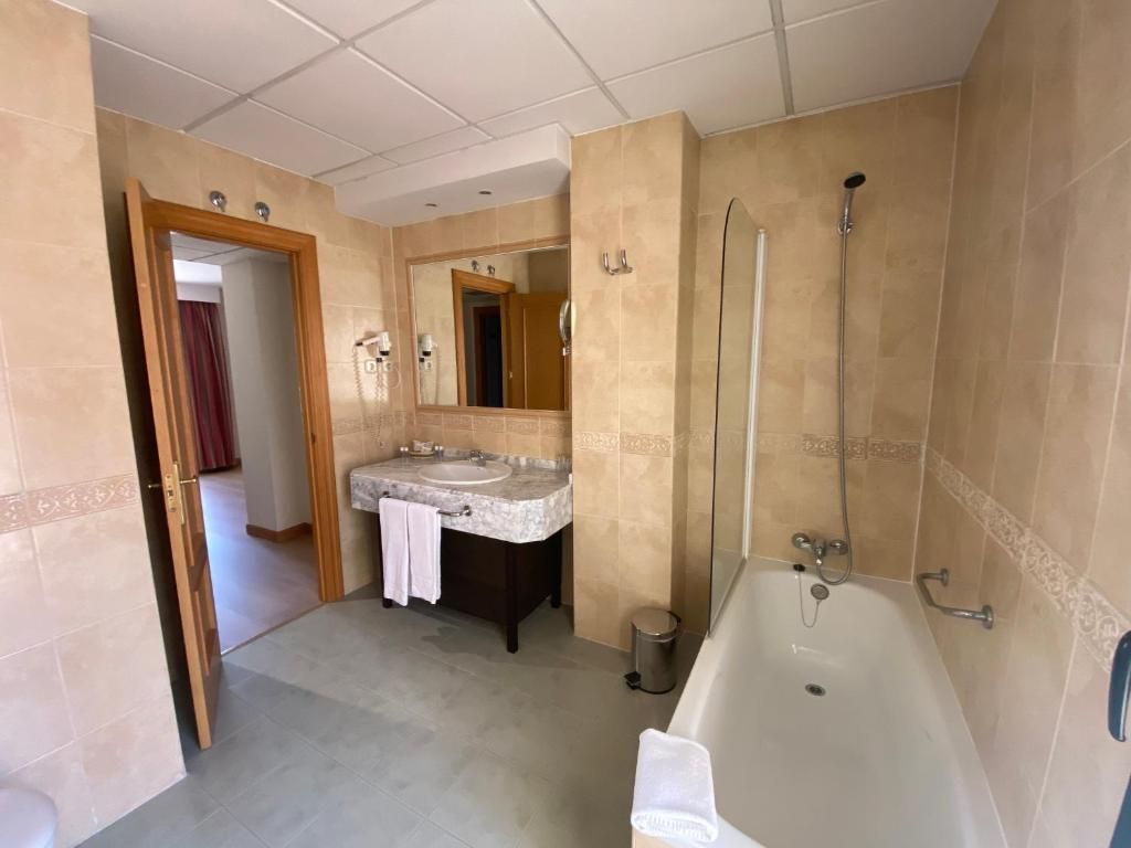 Hotel Equo Aranjuez 3 Hotel Equo Aranjuez 3