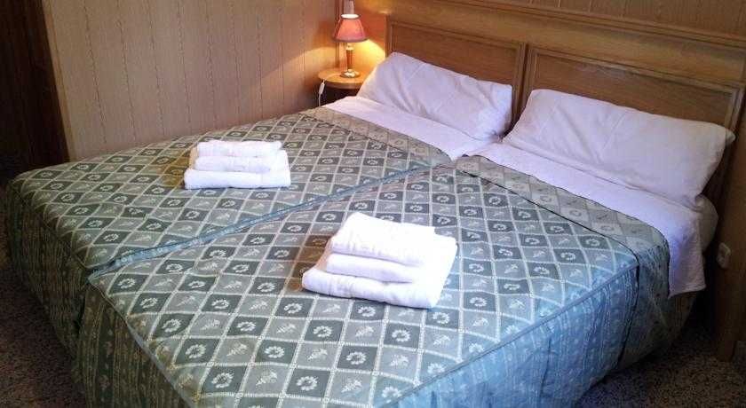 Hostal Juan XXIII 2 estrelas em San Sebastián de los Reyes