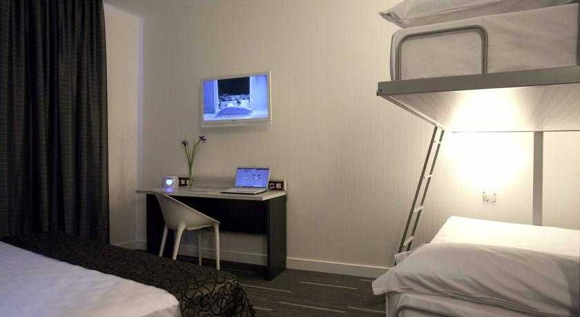 Hotel Petit Palace Santa Barbara 2 Hotel Petit Palace Santa Barbara 2