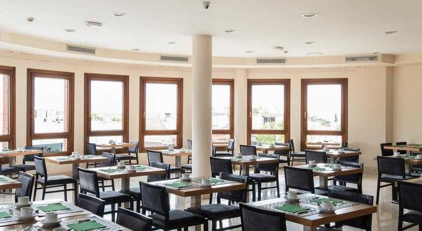 Hotel Plaza Las Matas 3 Hotel Plaza Las Matas 3