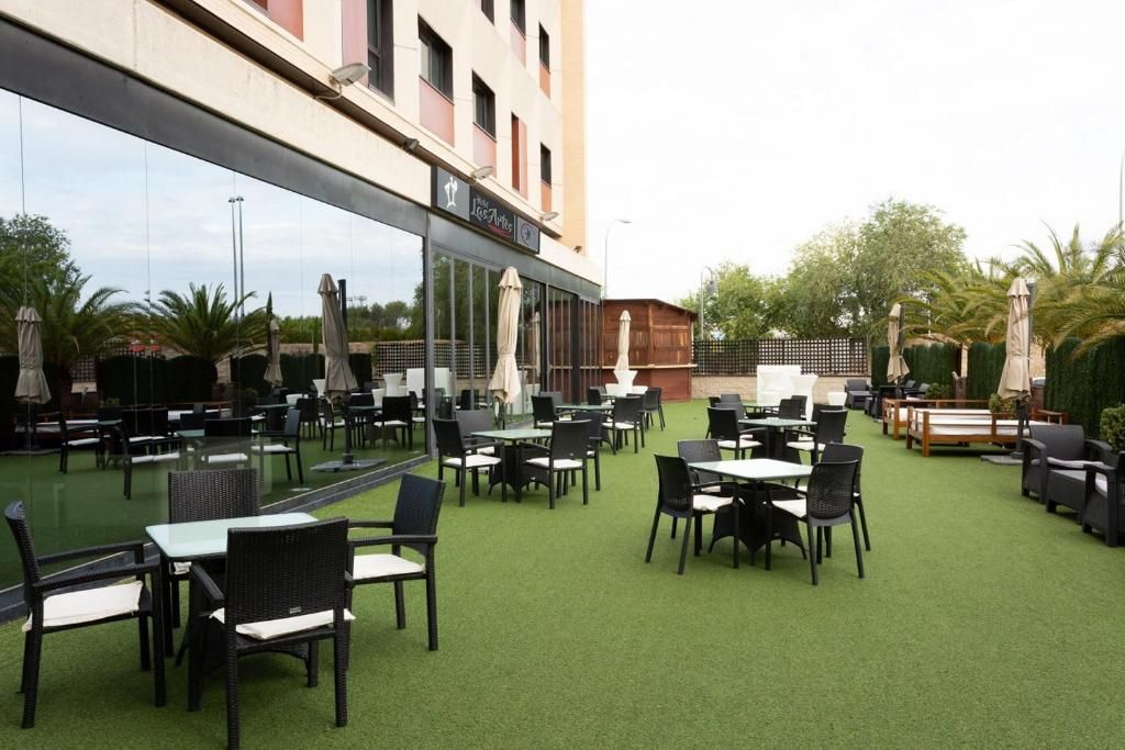 Las Artes 3 estrellas en Pinto