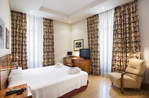 Petit Palace Preciados Hotel 3