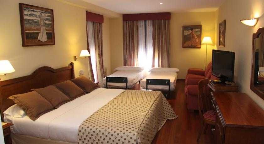 Plaza de Santiago 2 Plaza de Santiago 2