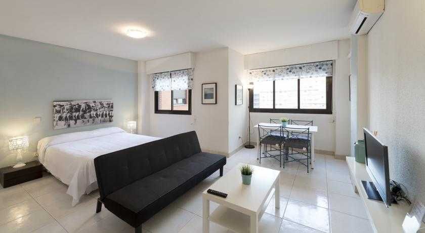 WooTravelling Plaza de Oriente HOMTELS 3 WooTravelling Plaza de Oriente HOMTELS 3