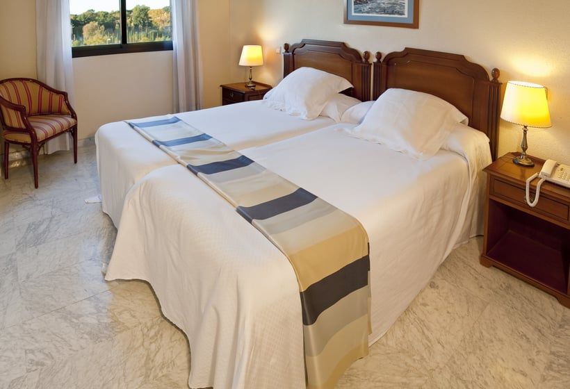 Convencion Barajas Aparthotel 3