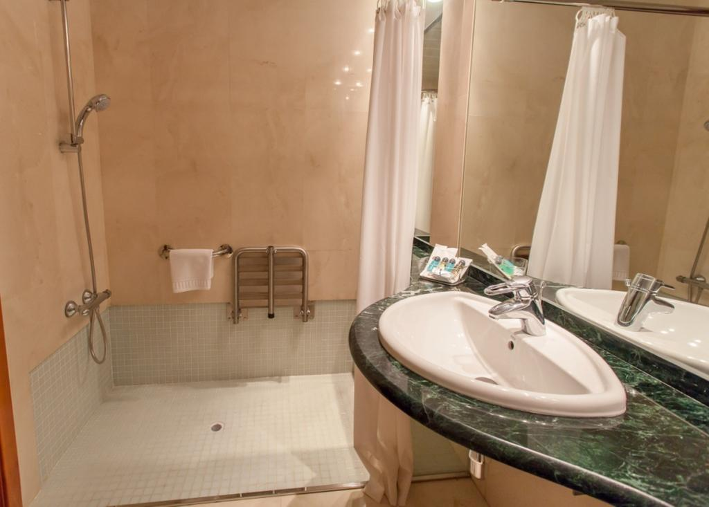 Hotel Allegro Murcia Azarbe 2