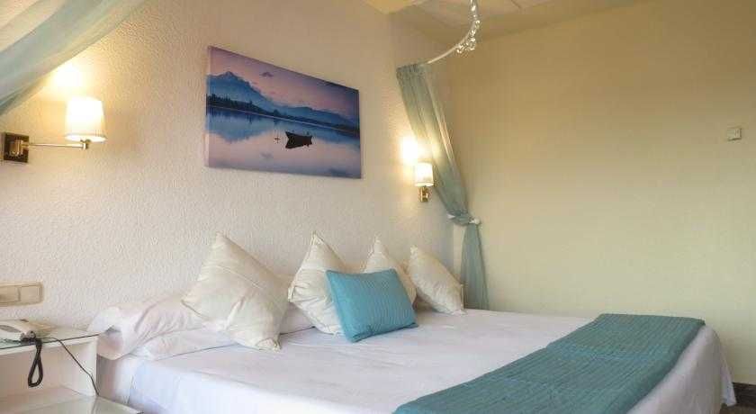 Hotel La Cumbre 3 Hotel La Cumbre 3