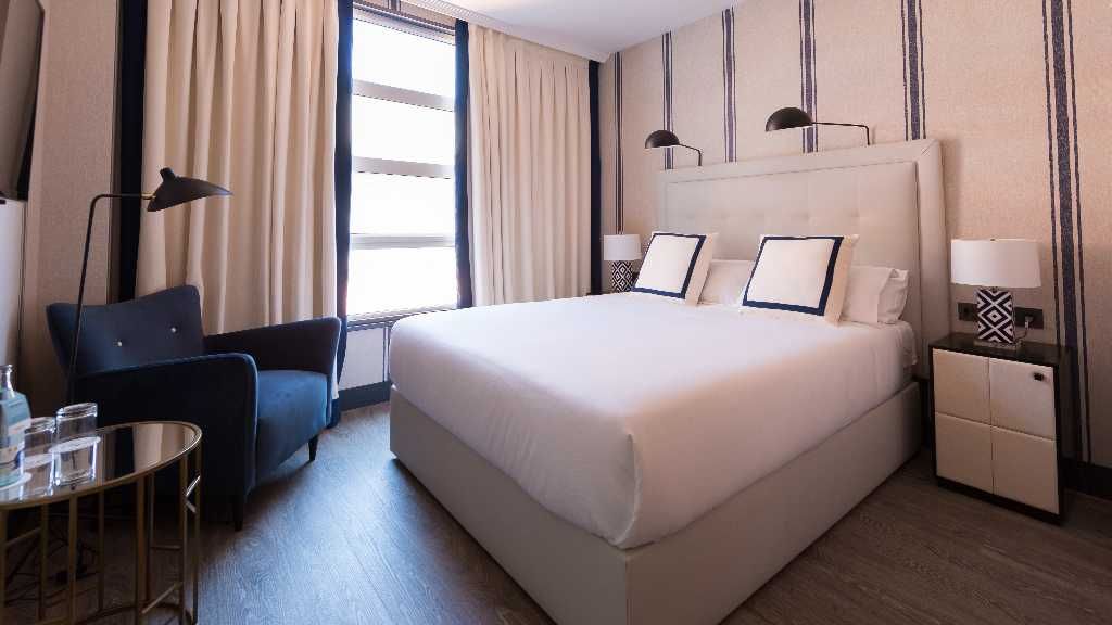 Hotel Mercure Bilbao Jardines de Albia 1