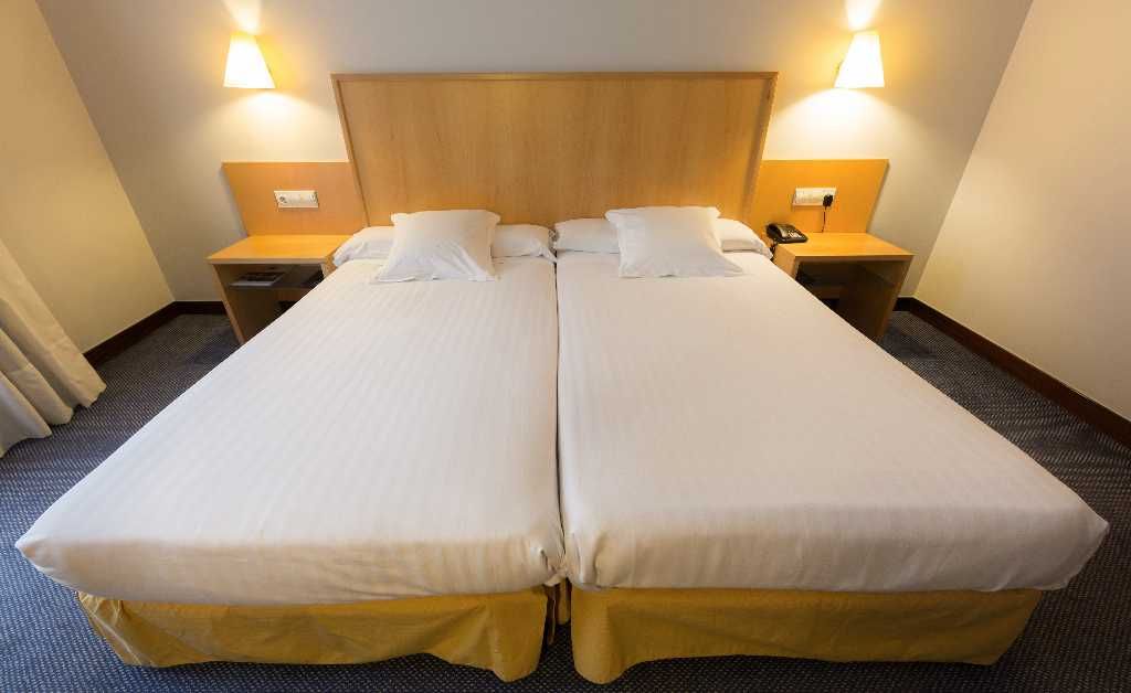 Hotel Mercure Bilbao Jardines de Albia 2