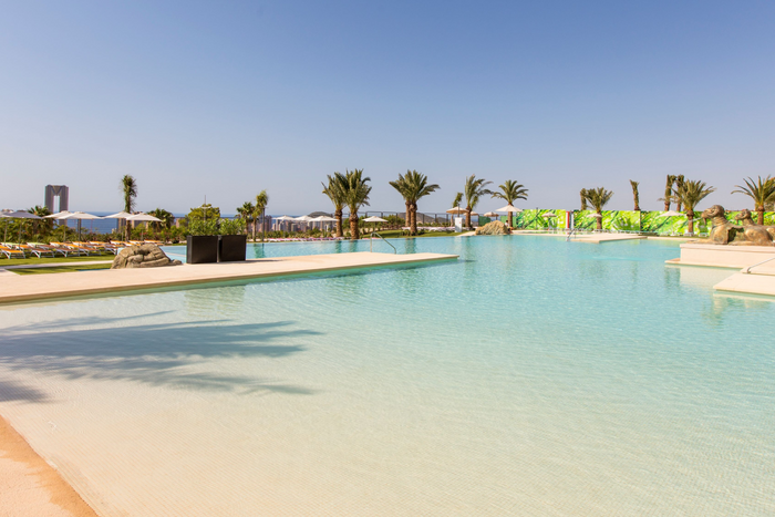 🎢¡BENIDORM 4⭐ CON TODO!🌞🐬 Acceso ilimitado  a TERRAMÍTICA Y MUNDOMAR + Free Tour + Estancia en un fantastico resort 4* dentro de Terramítica