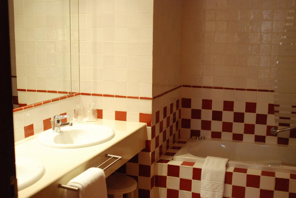 Hotel L'Agora 3 Hotel L'Agora 3