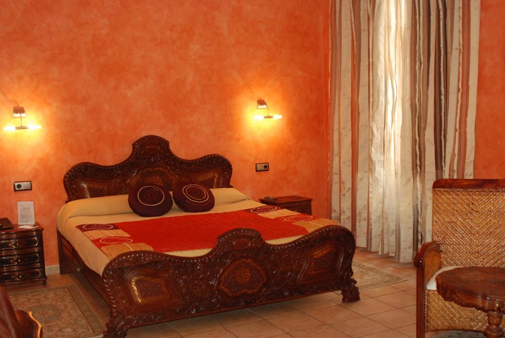 Hotel L'Agora 2 Hotel L'Agora 2