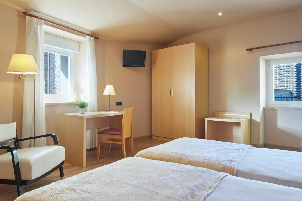 Iraipe Santuario de Arantzazu Hotel 3 estrellas en Oñate