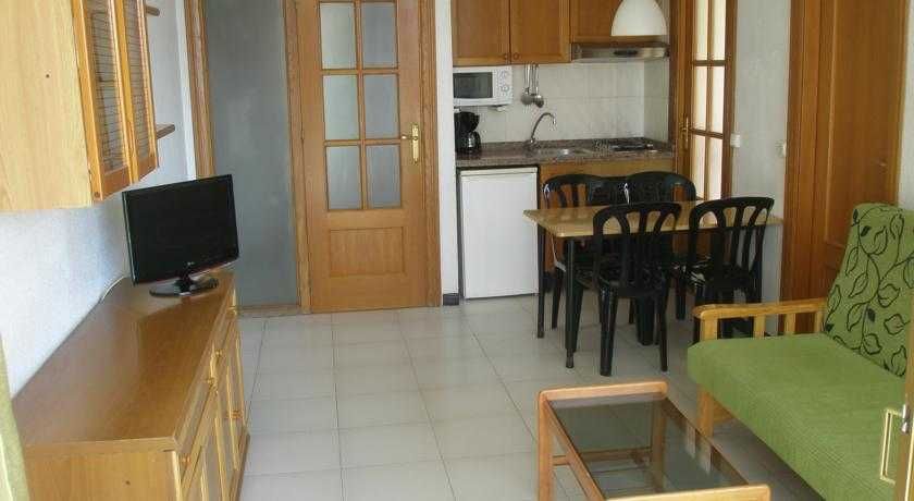 Apartamentos Maria Victoria 2
