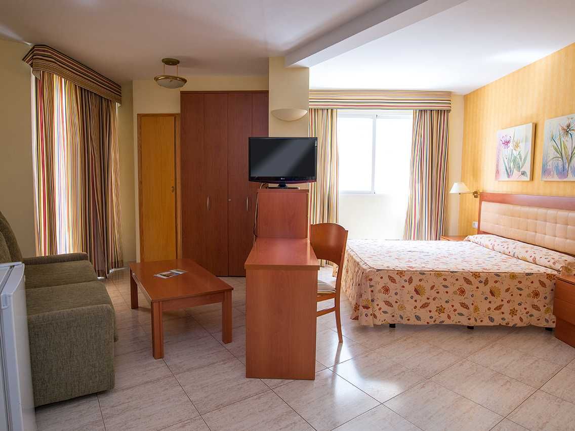 Estudios RH Vinaròs 2 Estudios RH Vinaròs 2