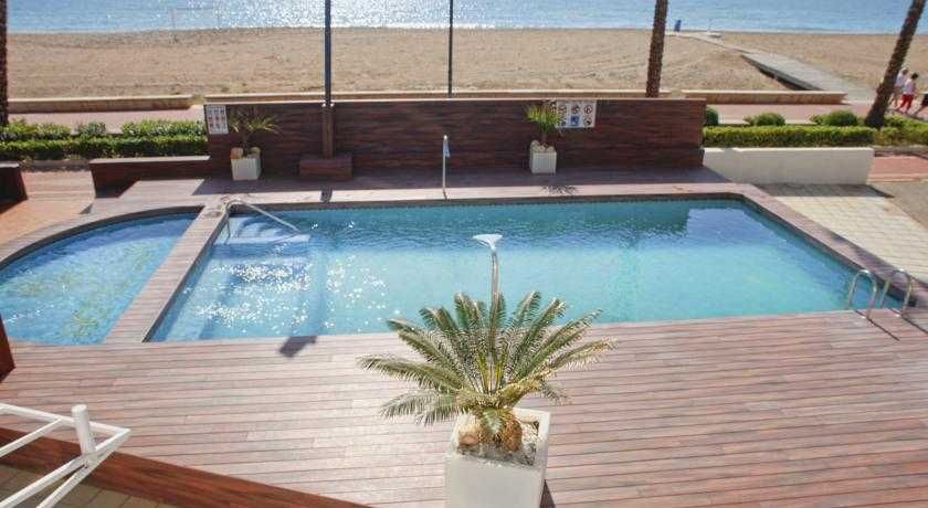 Sundays Beach 1 Sundays Beach 1