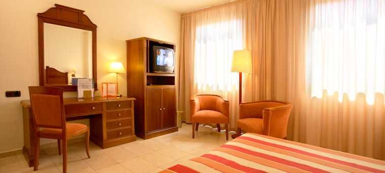 Expo Hotel Valencia 3