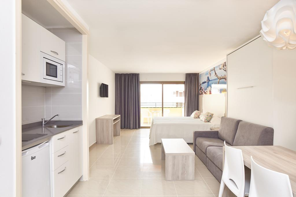 Apartamentos Mar i Vent 2