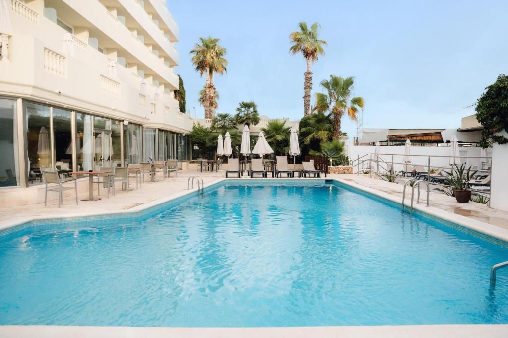 BLUESEA PARAISO BEACH 4 estrellas en Es Cana