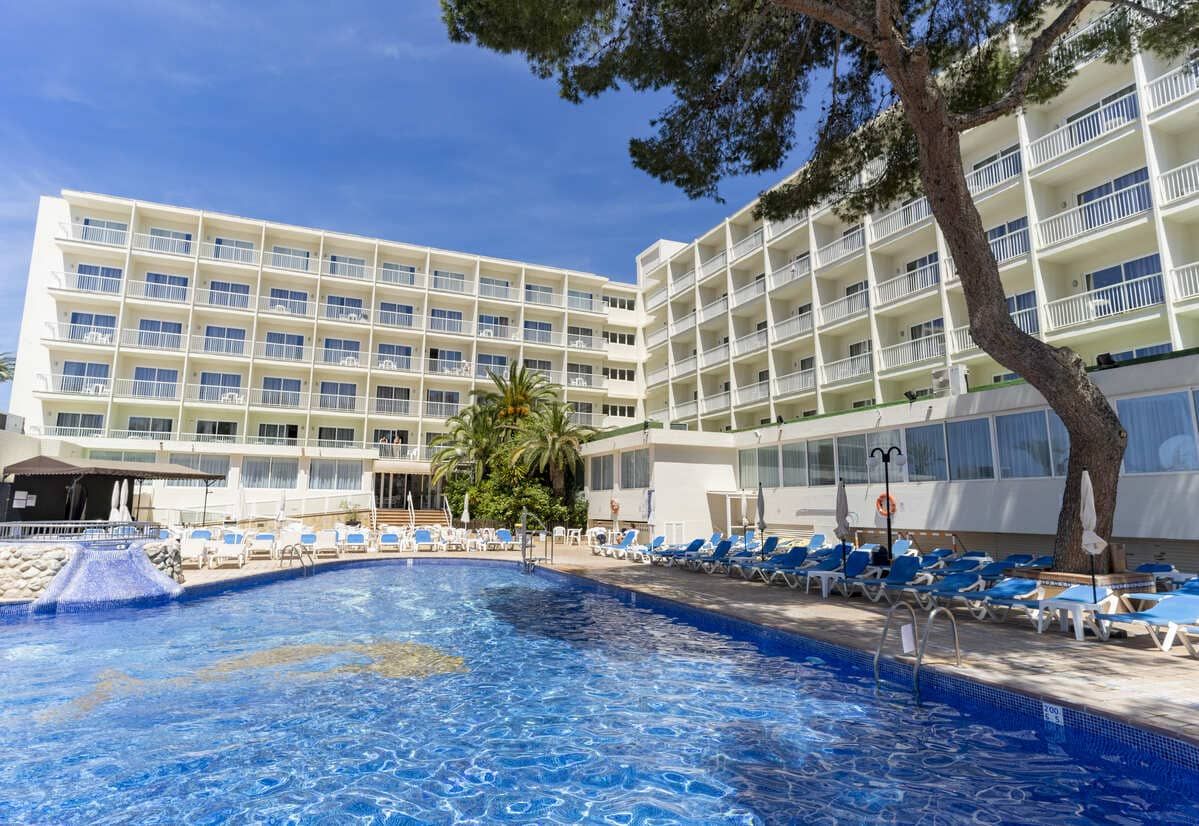 🏝️IBIZA CON TODO INCLUIDO🍸🚢 Desde 3 noches: Ferry con tu coche + Hotel 3* junto a Playa Es Canar y Cala Nova 🏝️IBIZA CON TODO INCLUIDO🍸🚢 Desde 3 noches: Ferry con tu coche + Hotel 3* junto a Playa Es Canar y Cala Nova