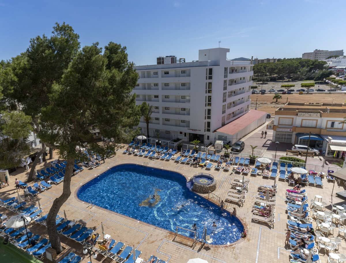 Hotel Moon Dreams Coral Beach 1 Hotel Moon Dreams Coral Beach 1