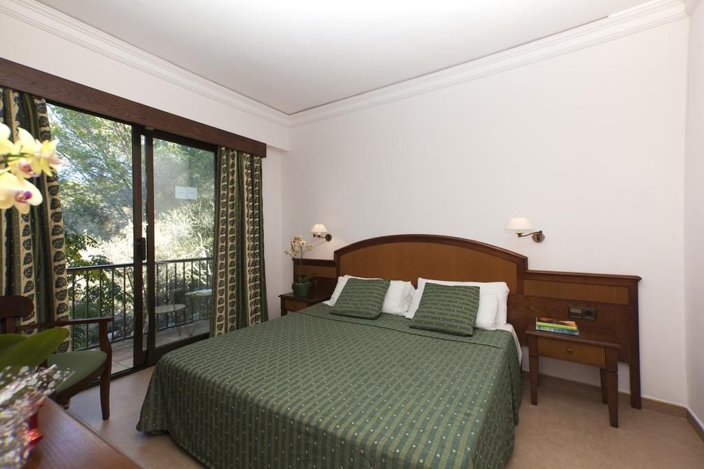 Hotel Playa Mondragó 2