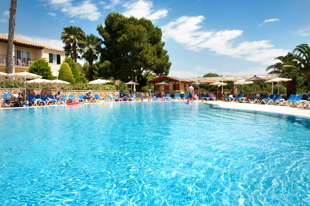 Grupotel Playa Club 2