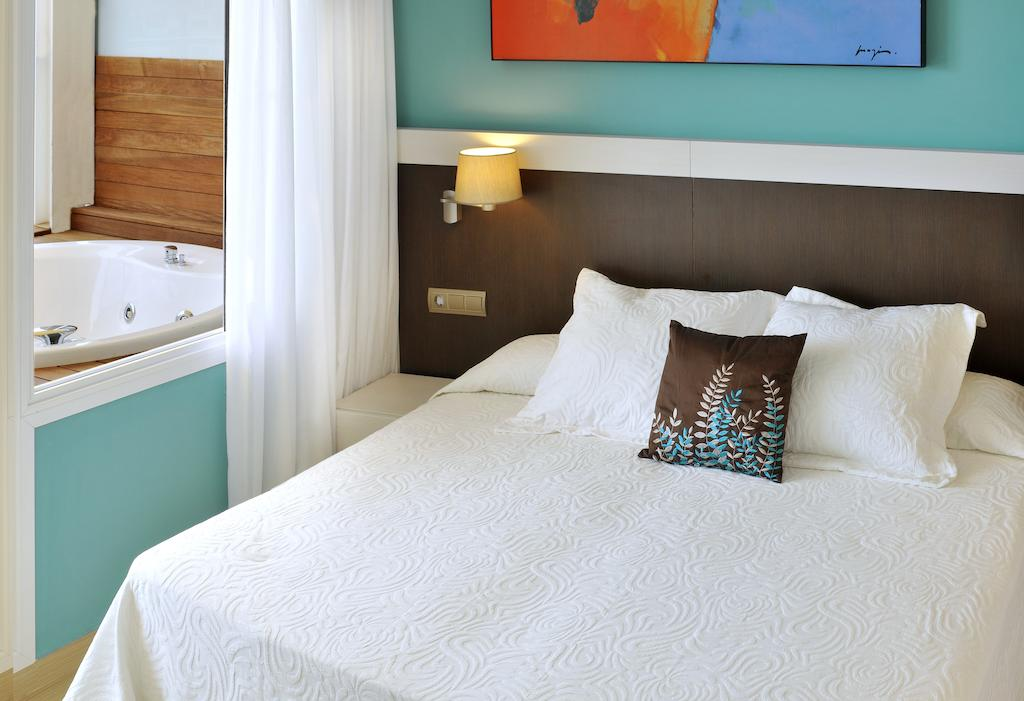 Hotel GHT Oasis Park & SPA 3