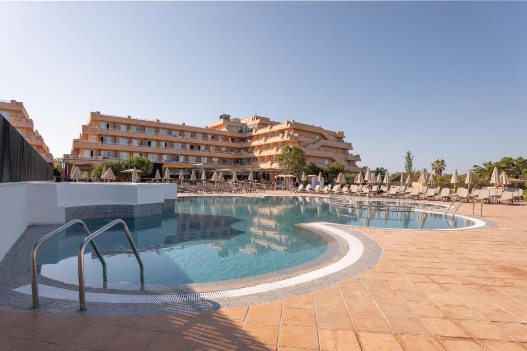 🍸🏝️¡TU TODO INCLUIDO FAMILIAR EN MALLORCA!✈️👨👩👧👦Desde 3 noches: Vuelos + Hotel 4★ cerca de la playa | Sa Coma 🍸🏝️¡TU TODO INCLUIDO FAMILIAR EN MALLORCA!✈️👨👩👧👦Desde 3 noches: Vuelos + Hotel 4★ cerca de la playa | Sa Coma