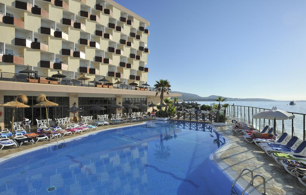 Globales Santa Lucia Hotel 1